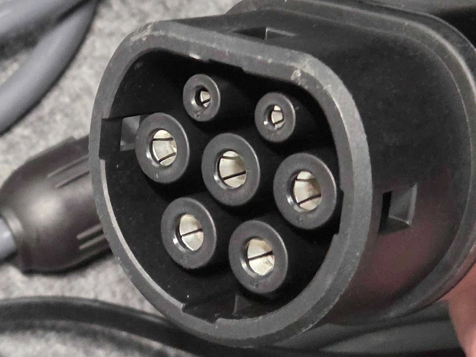 Оригинална зарядна станция за електромобили AUDI e-tron Universal charger 7.2kW и BMW Flexible Fast Charger 2.0 11kW