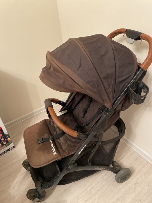 Коляска BeneBaby