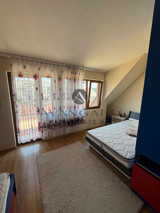 Продава се Мезонет в Пловдив, Център - 169 кв.м за 1781 €/кв.м - Снимка #8
