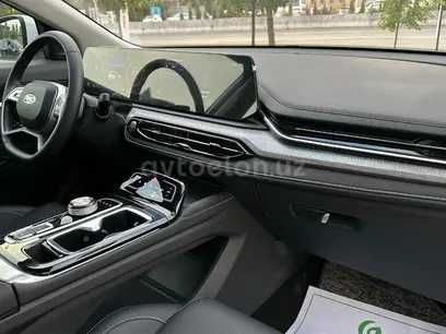 JAC JS6 Krassover skidkada