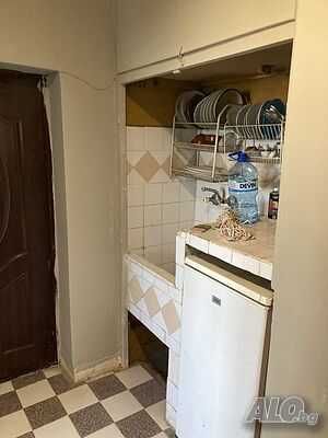продава апартамент собственик