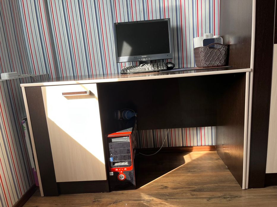 Мебель для подростковой спальни