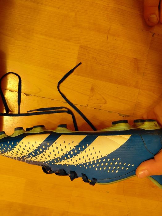 Ghete de fotbal Adidas Predator