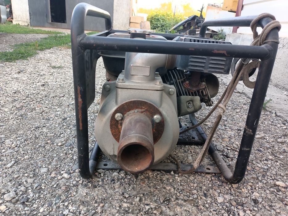 Мотопомпа бензиновая