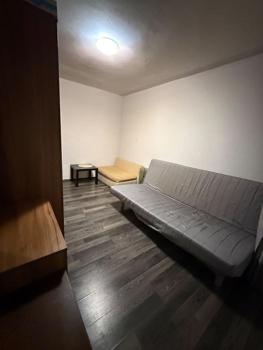 Cautam colega de apartament