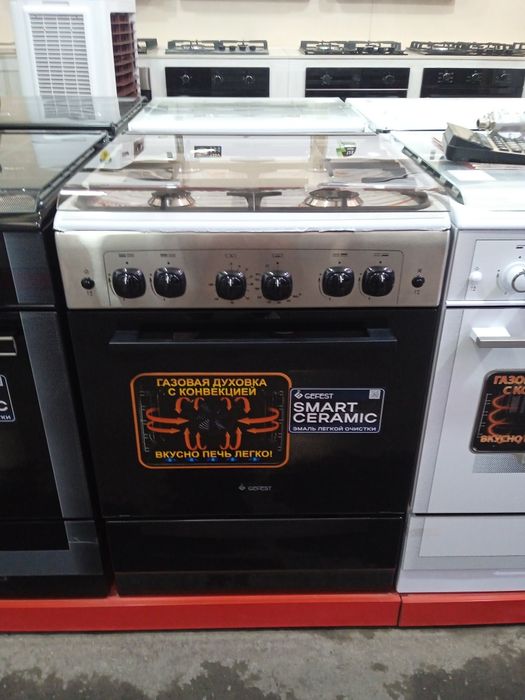 Газовая плита Gefest c конвекцией и газовой духовкой  в стиле Hi-tech