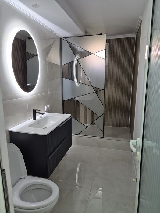 Apartament 3 camere proaspăt renovat