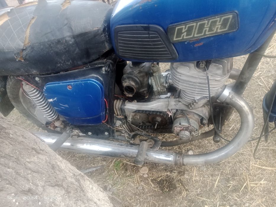 Мотоцикл ИЖ  мотор кап ремонт