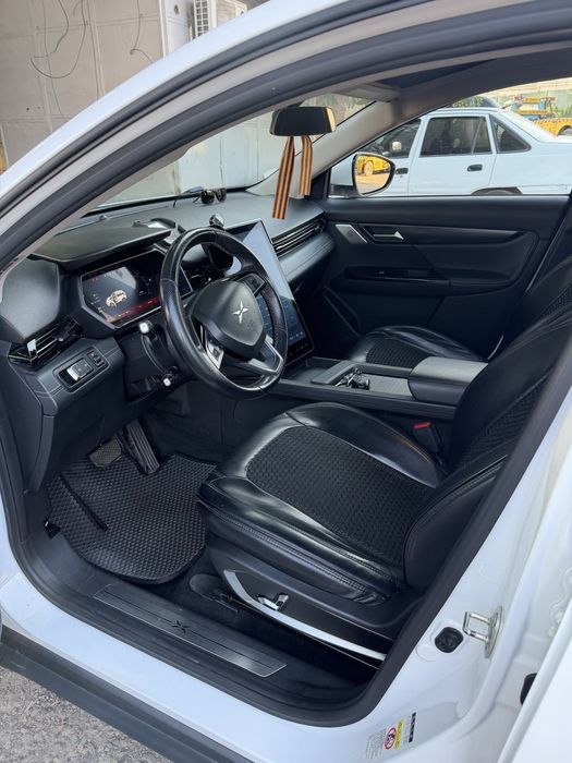 Продам свою машину в отличном состоянии Xpeng g3 520