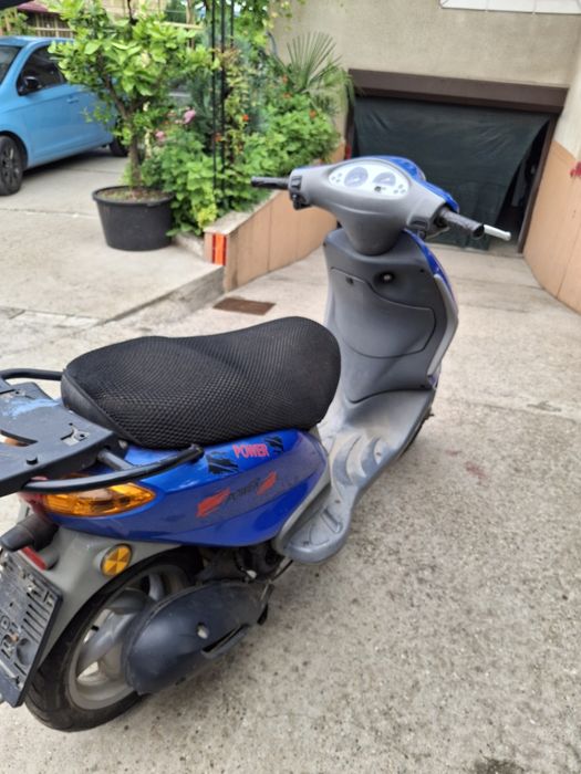 Motoscuter PIAGIO 125 cmc 4t