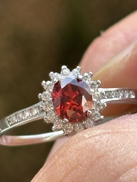 Inel din Argint 925 cu piatra Femei NOU