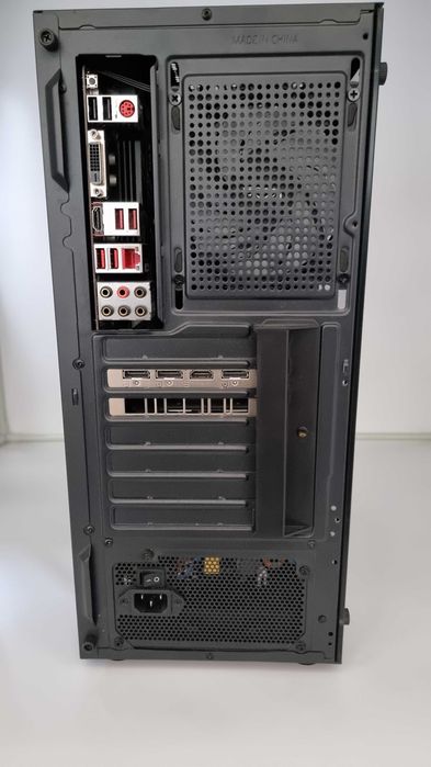 Unitate PC Gaming [Amanet Club Caro]