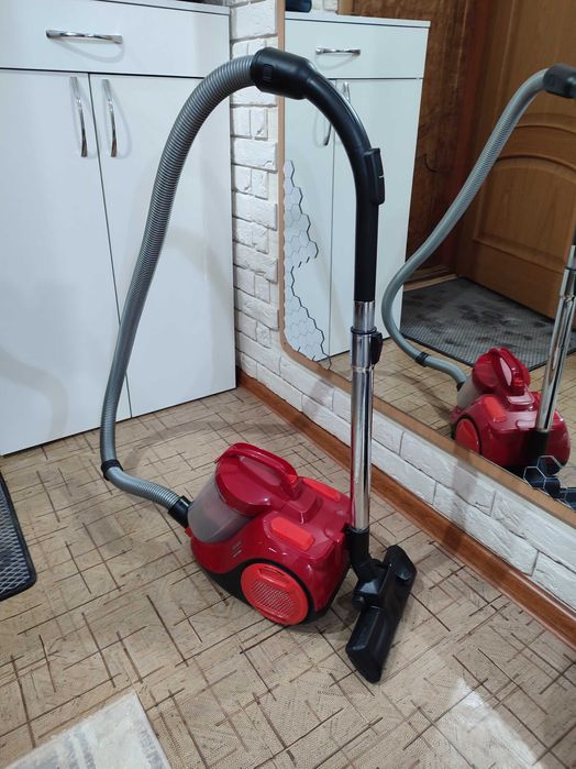 Пылесос Тефаль мощный в отличном состоянии