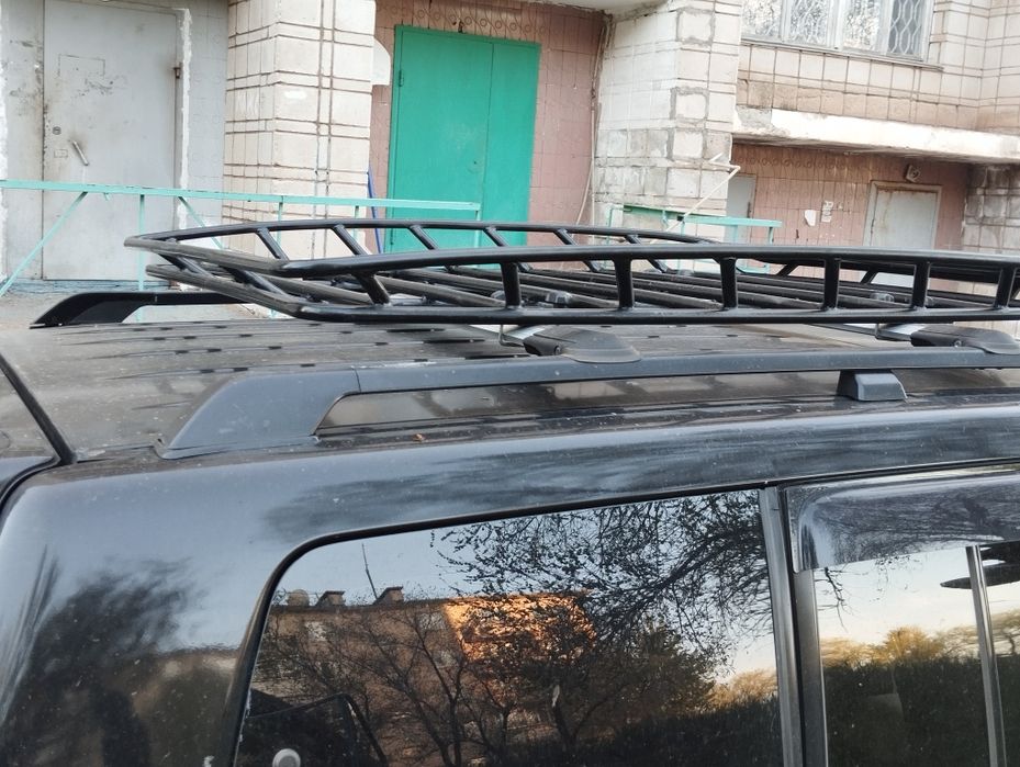 Багажник на автомобиль