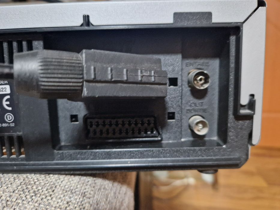 Стерео видео магнитофон vhs