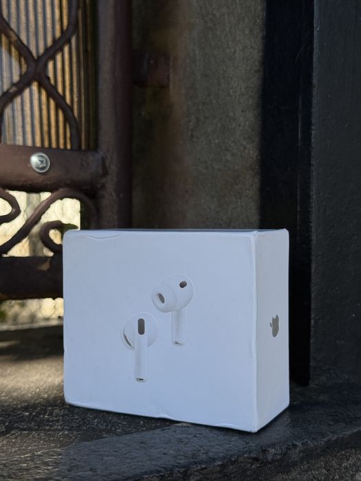Casti AirPods Pro 3