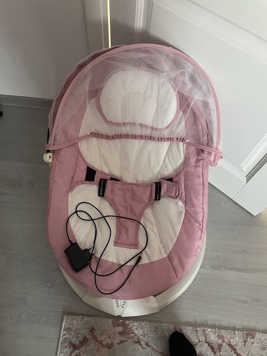 Leagan mobil pentru bebelusi