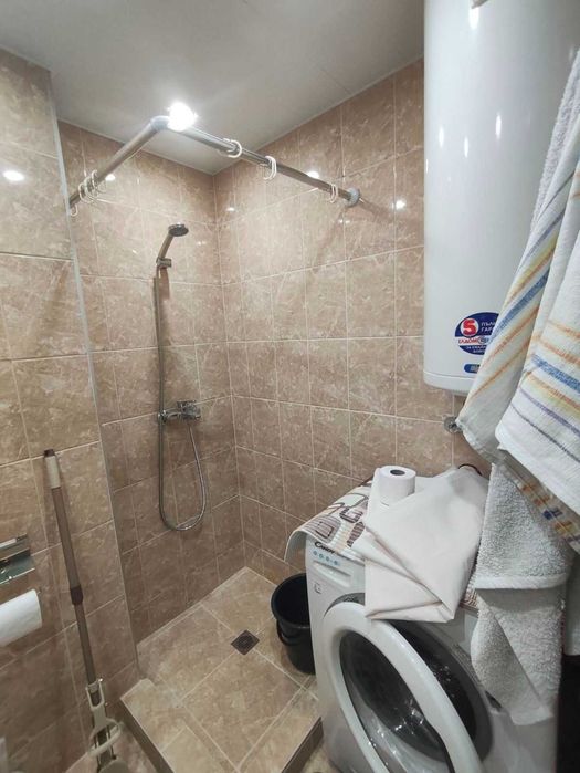 Реновирана гарсониера около кв.Христо Ботев