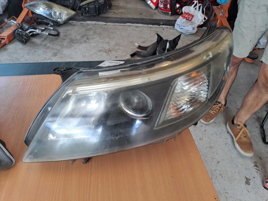 Far stanga dreapta Faruri Saab 93 9-3 Faclift cu Lupa si LED
