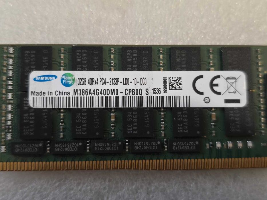 Memorie RAM Server Samsung M386A4G40DM0-CPB0Q 32GB DDR4 2133MHz PC4-2133P LRDIMM ECC 4Rx4