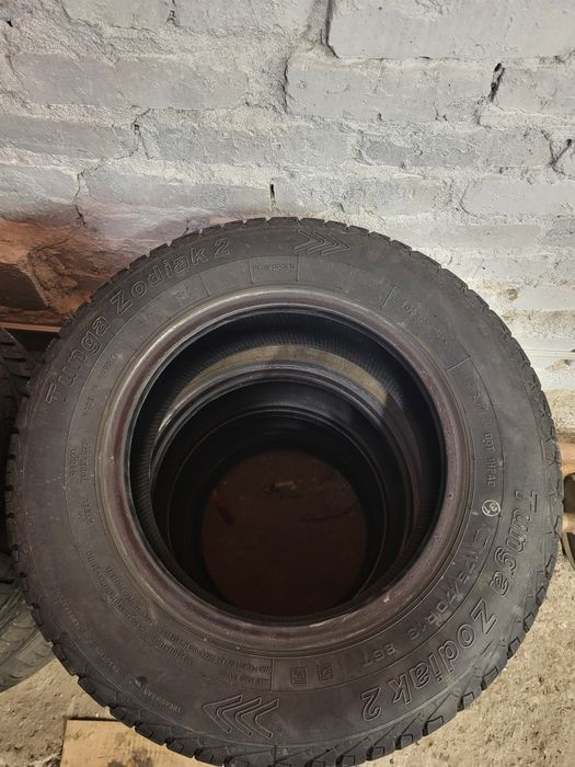 Резина R13 новая