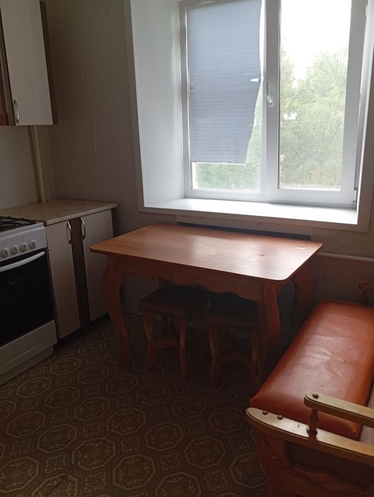 продам 2 комнатную квартиру