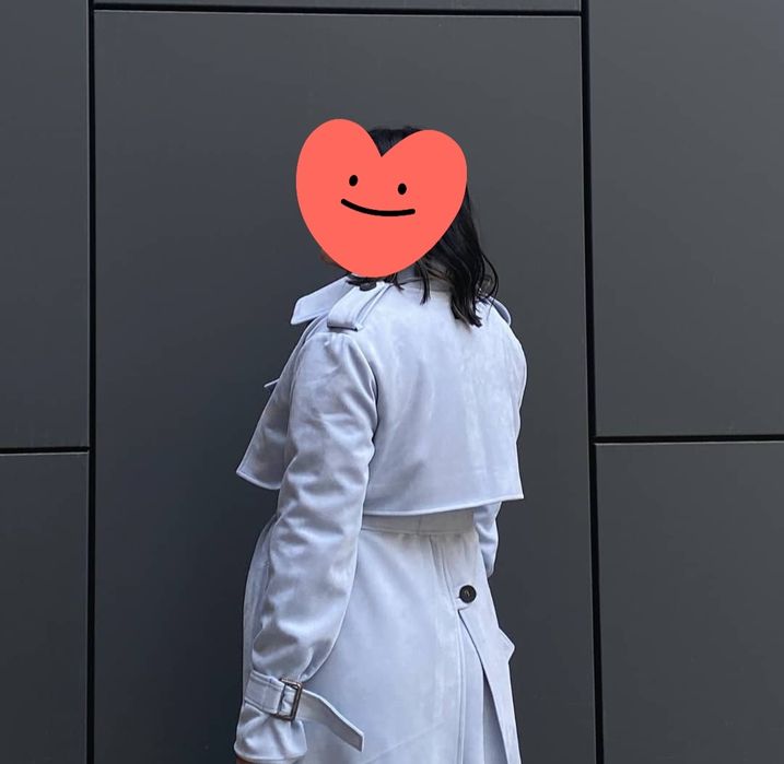 Тренч голубого цвета