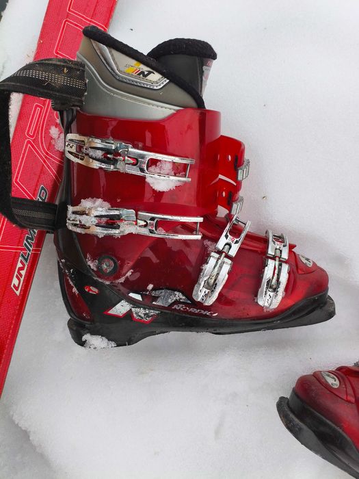 Clapari 29-29.5 NORDICA + SKIURI VOLKI 163 CM 1630mm pt inaltime 1.80M