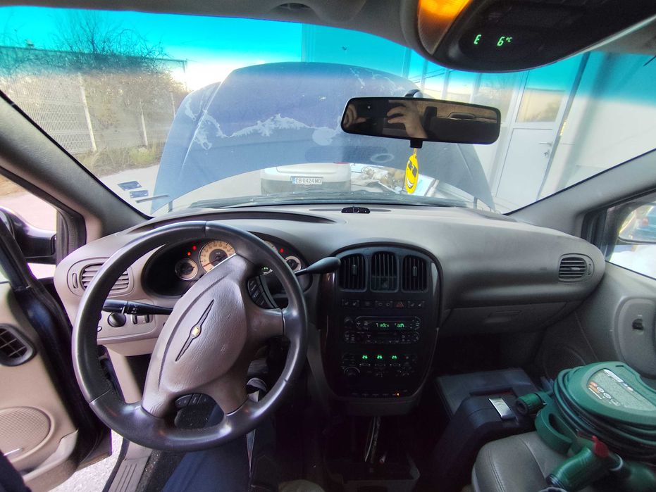 Chrysler Grand Voyager 3.3 L