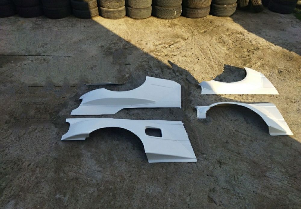 Bodykit за BMW E36 compact бодикит за БМВ Е36 компакт раздувки