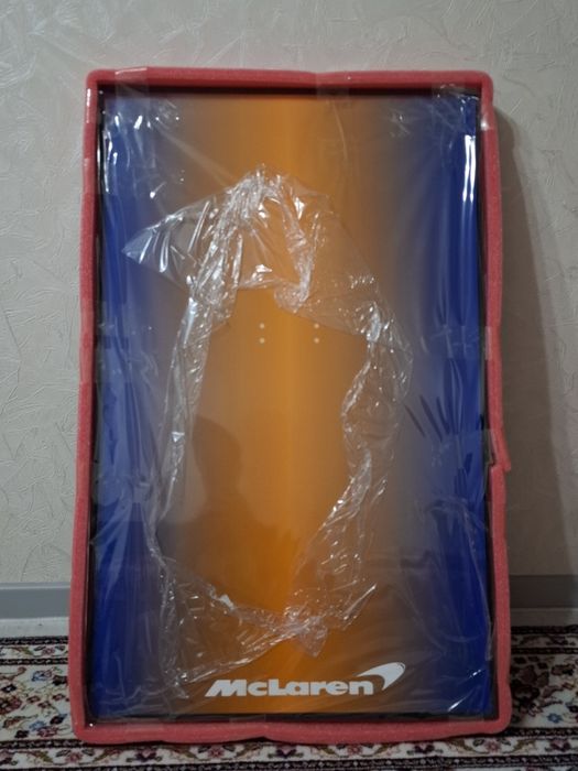 LEGO Technic McLaren Formula 1 (1:8)