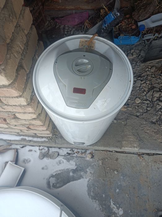 Продается водонагреватель Термекс 50 л б/у