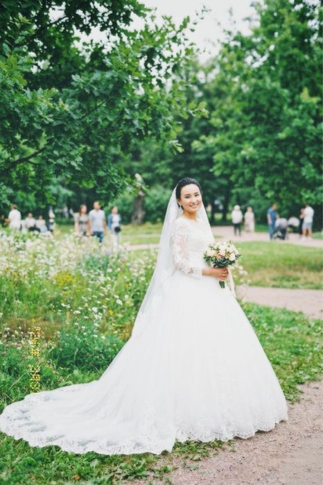 Свадебное платье