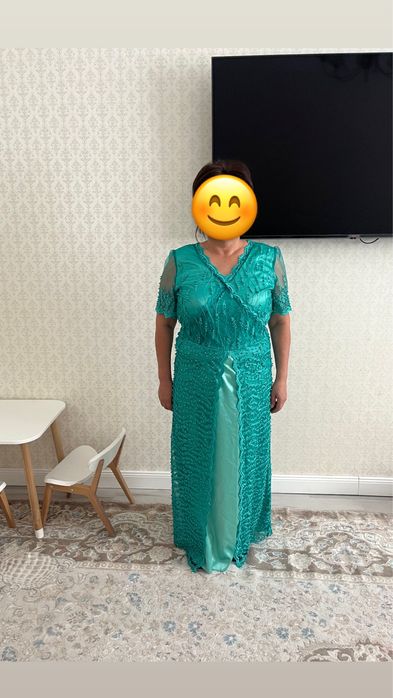 Вечернее платье в идеальном состоянии