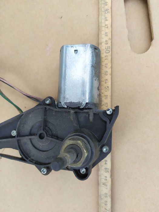 Haion clio2. sanie radio. motor stergator. Bandouri