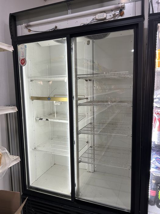 Продам холдильники