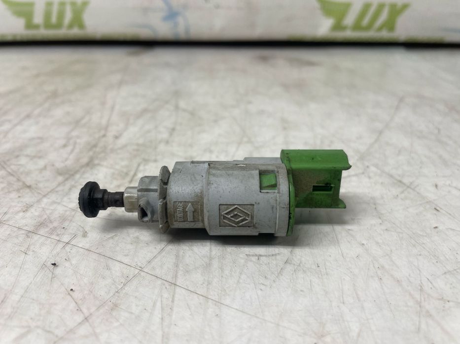 Comutator lumini frana 8200276360D Dacia Logan 2 [facelift] [2017 - 2