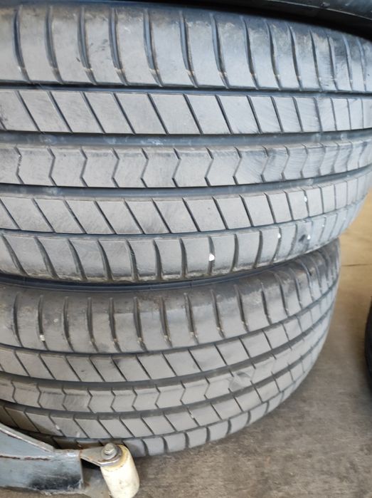 продавам летни гуми falken 205 55 17
