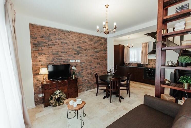 Inchiriez Casa vacanta Cabana la munte, zona Rasnov-Bran 4-6 persoane