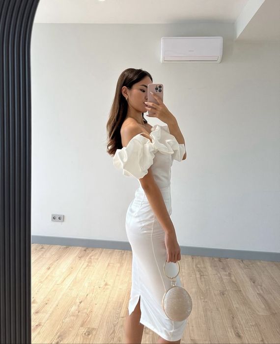 Белое платье, размер S