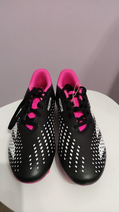 Нови ADIDAS PERFORMANCE  Predator Accuracy.4
 Номер: 42
