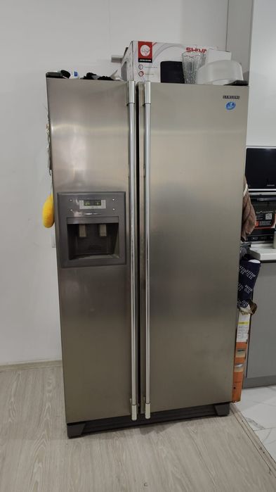 Samsung RS21DGRS (Side-by-Side