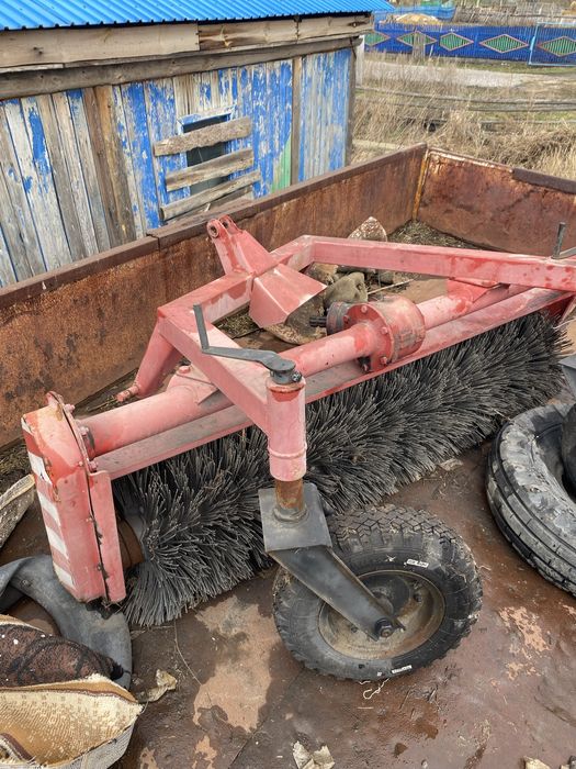 Дорожные щетки новые