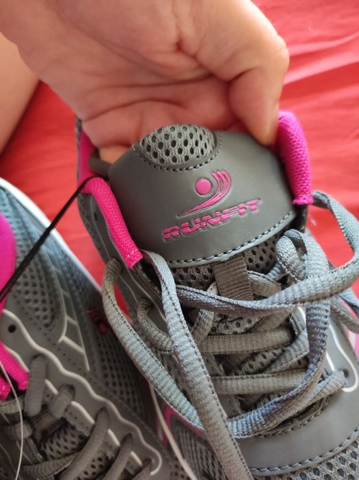 Дамски маратонки Runfit 37