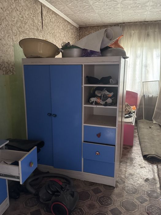 Продам мебель 20к за все