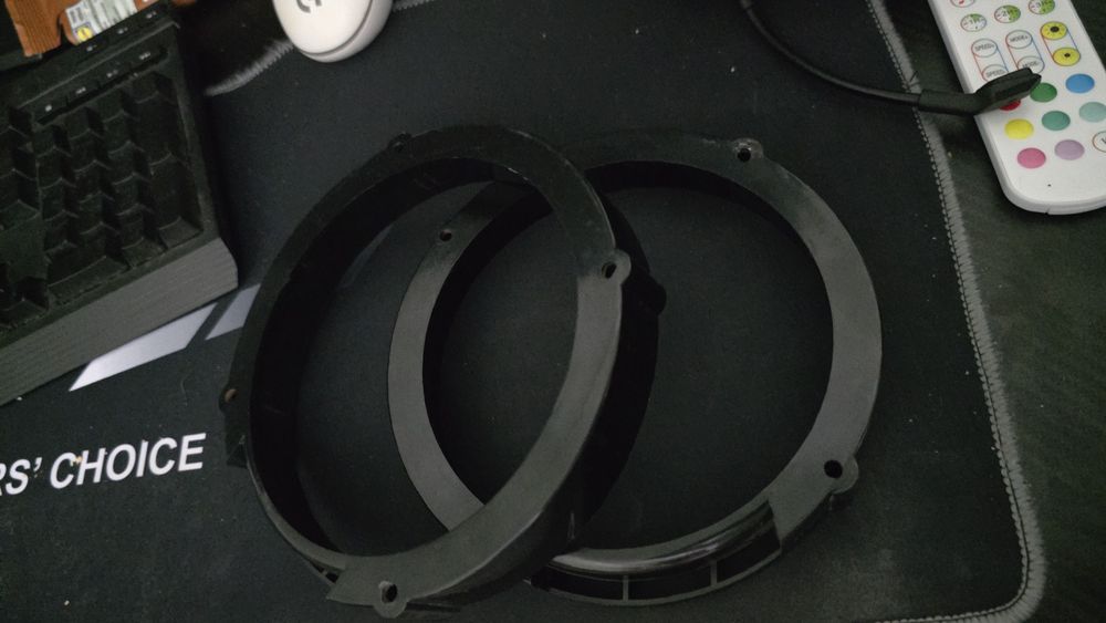 2 Boxe Blaupunkt - 16.5 + 2 inele adaptoare (Skoda, Seat, Volkswagen)