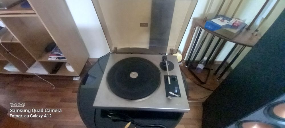 Vand pick-ap Tesla Nc 300 in perfecta stare de functionare