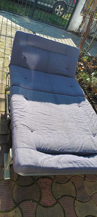 Pat metalic rabatabil pentru turisti