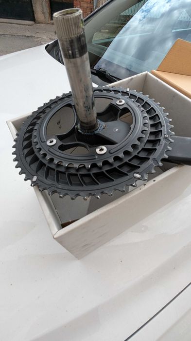 Crankset / Курбели Shimano R7000 52/36