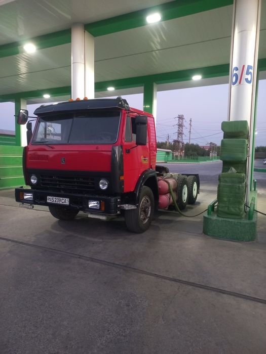 Kamaz tegach sotiladi